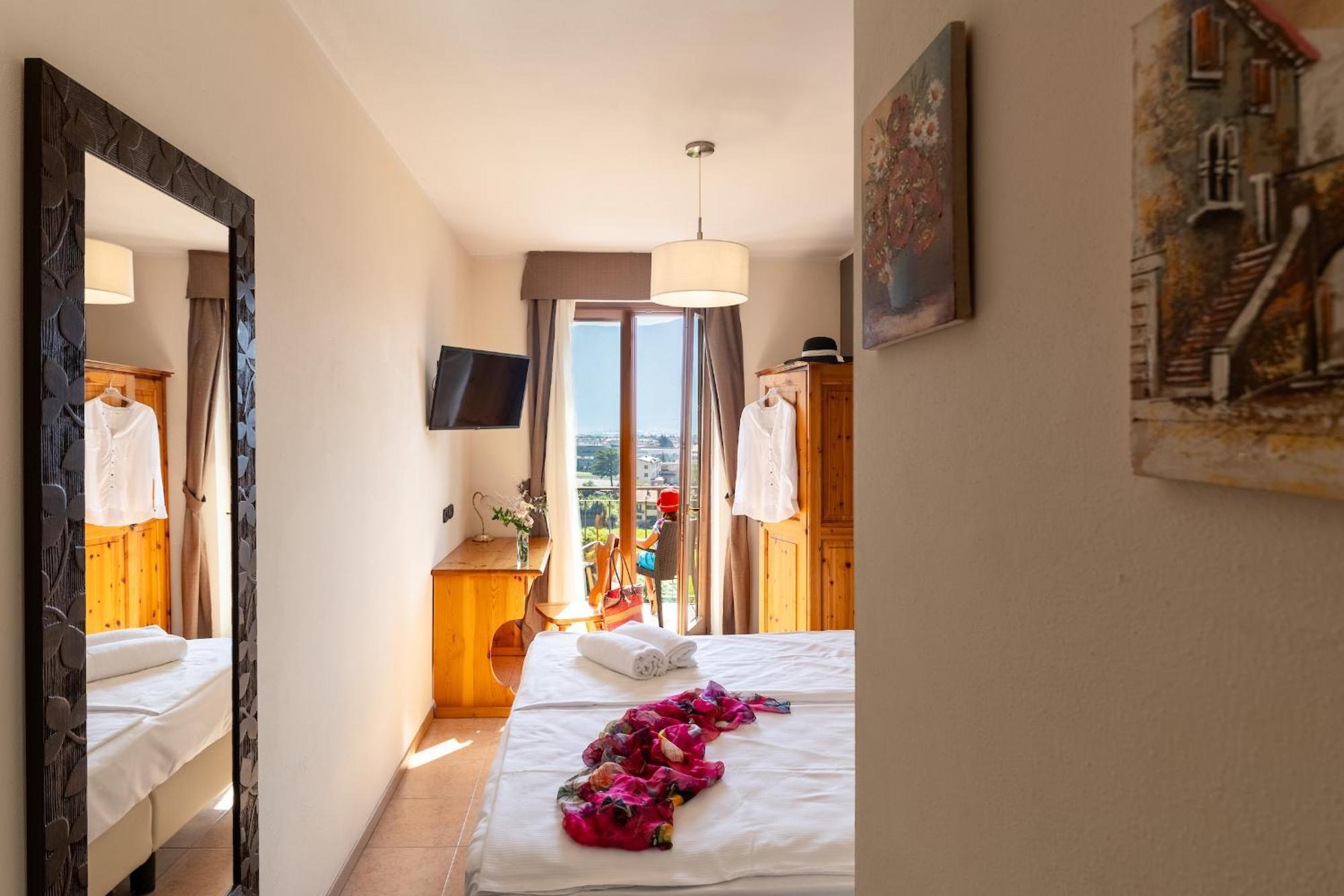 Agritur Eden Marone Villa Riva del Garda Kültér fotó