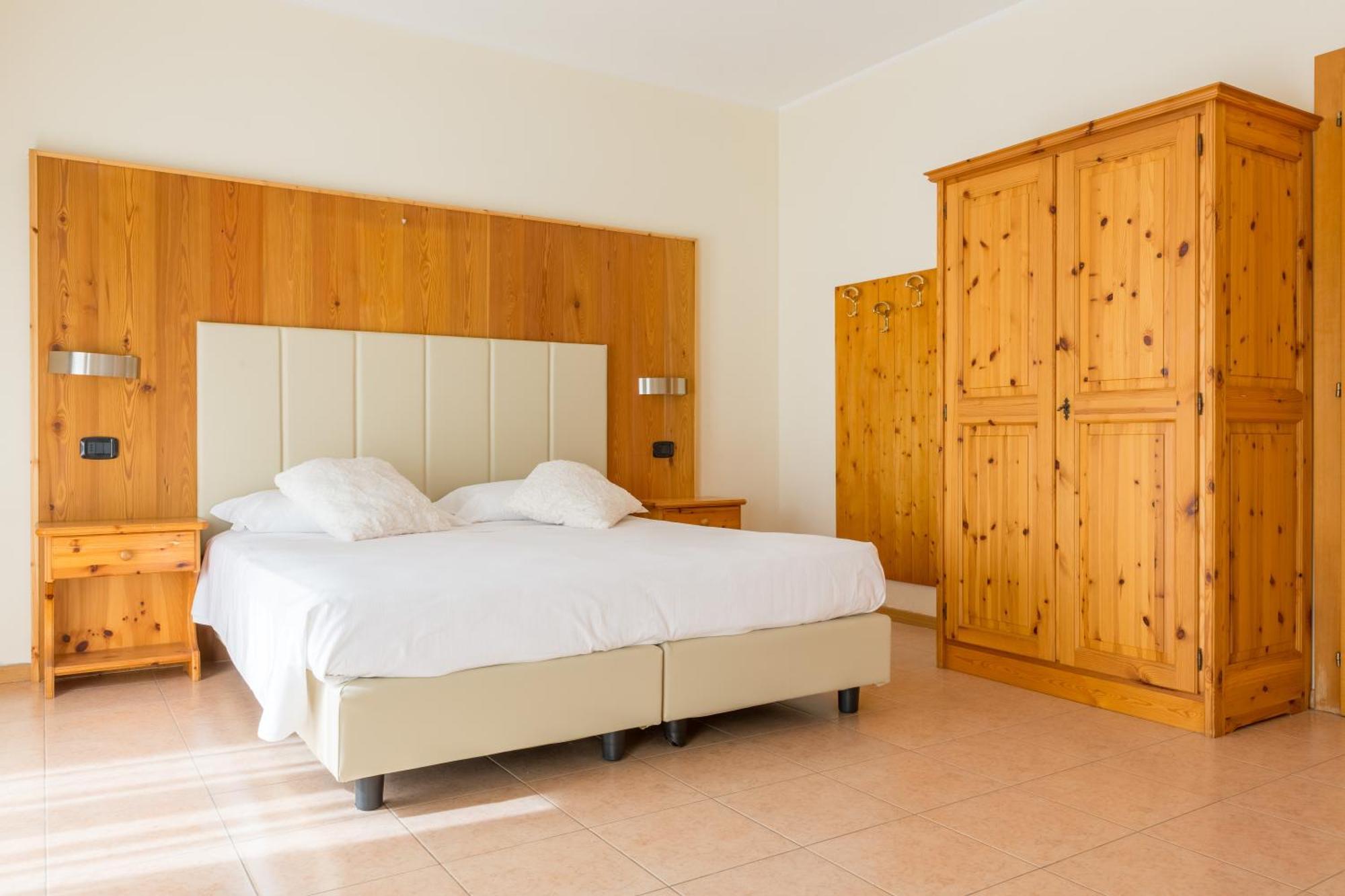 Agritur Eden Marone Villa Riva del Garda Kültér fotó