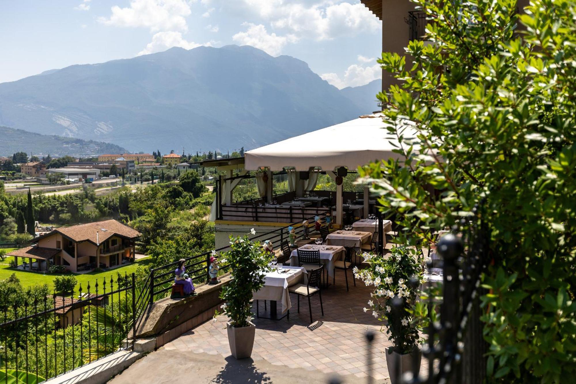 Agritur Eden Marone Villa Riva del Garda Kültér fotó